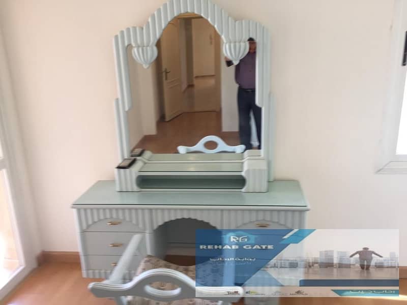 8 WhatsApp Image 2025-12-07 at 04.44. 05. jpeg