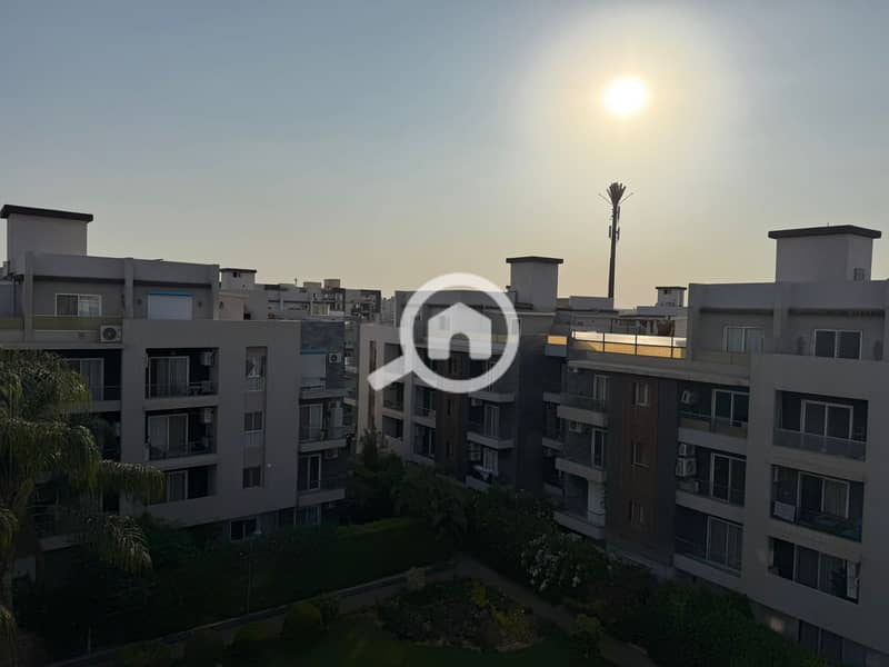 2 7a401a49-e707-4a7f-bdff-a3f955261094. jpg