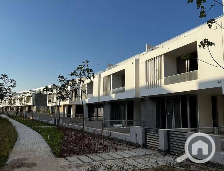 8 WhatsApp Image 2022-11-19 at 3.39. 15 PM (1). jpeg