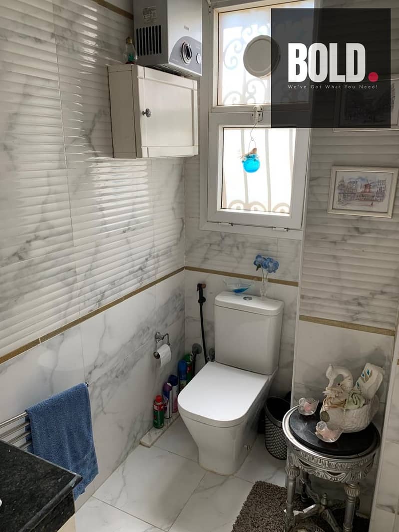 16 d9b883b6-04d0-4ab5-8dac-4e7b176c1f7e. jpeg