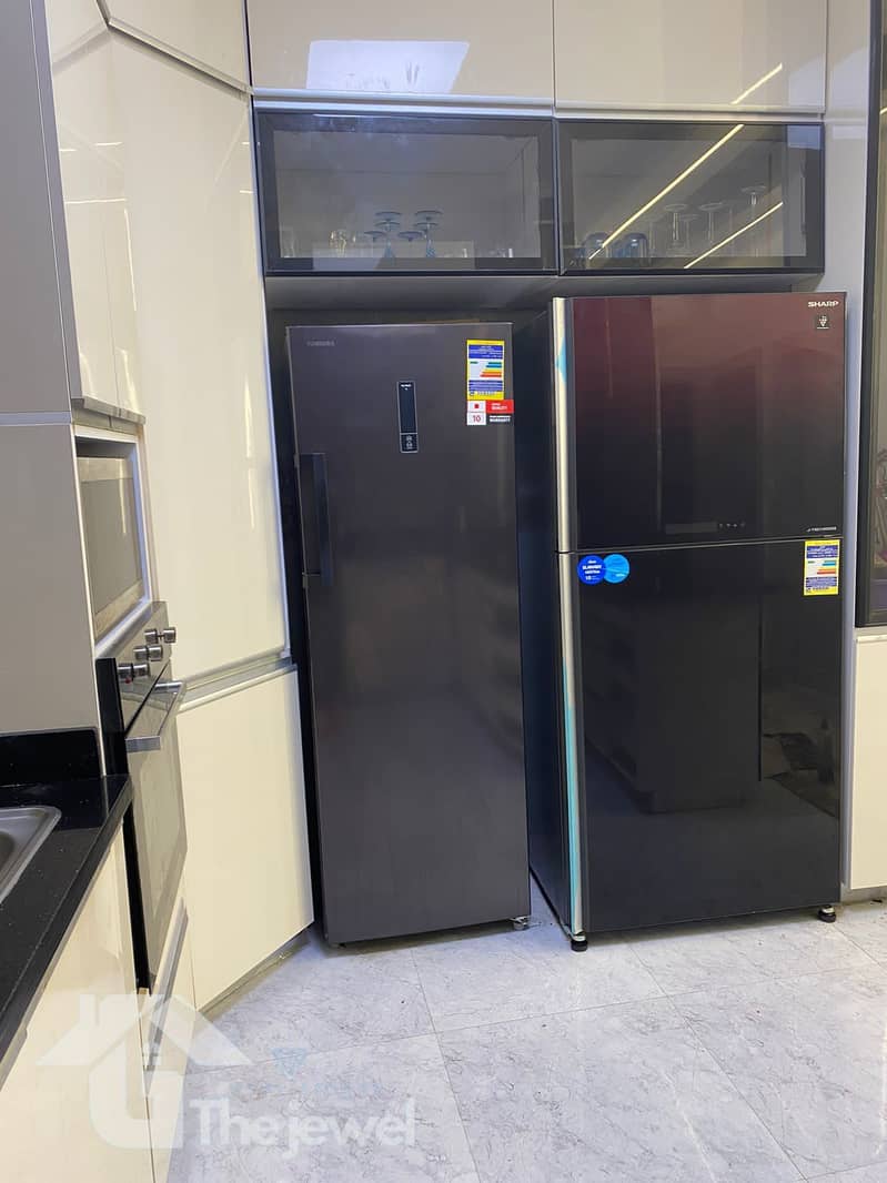 8 1908a7a0-aab0-41d5-871b-70c4a26974cb. jpg