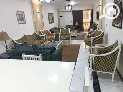 شقة 3 غرف نوم للايجار في سموحة، الإسكندرية - IMG-20251207-WA0003. jpg