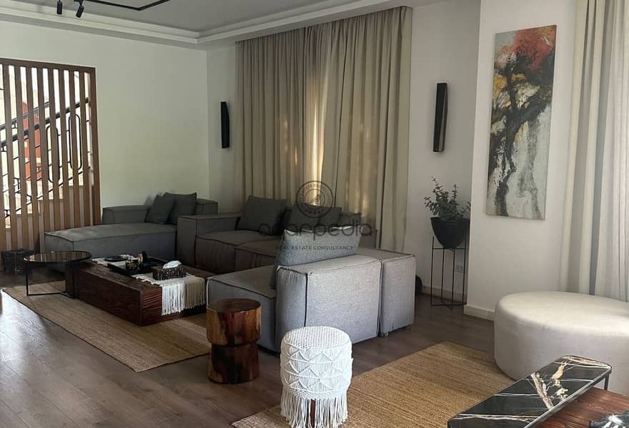 4 83a04196-eb16-4be6-b691-55931fded6de. jpg