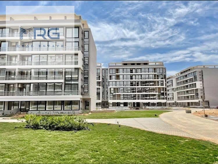 12 e7b7527d-fdb1-4d7b-95ba-44106a903ce4. jpeg