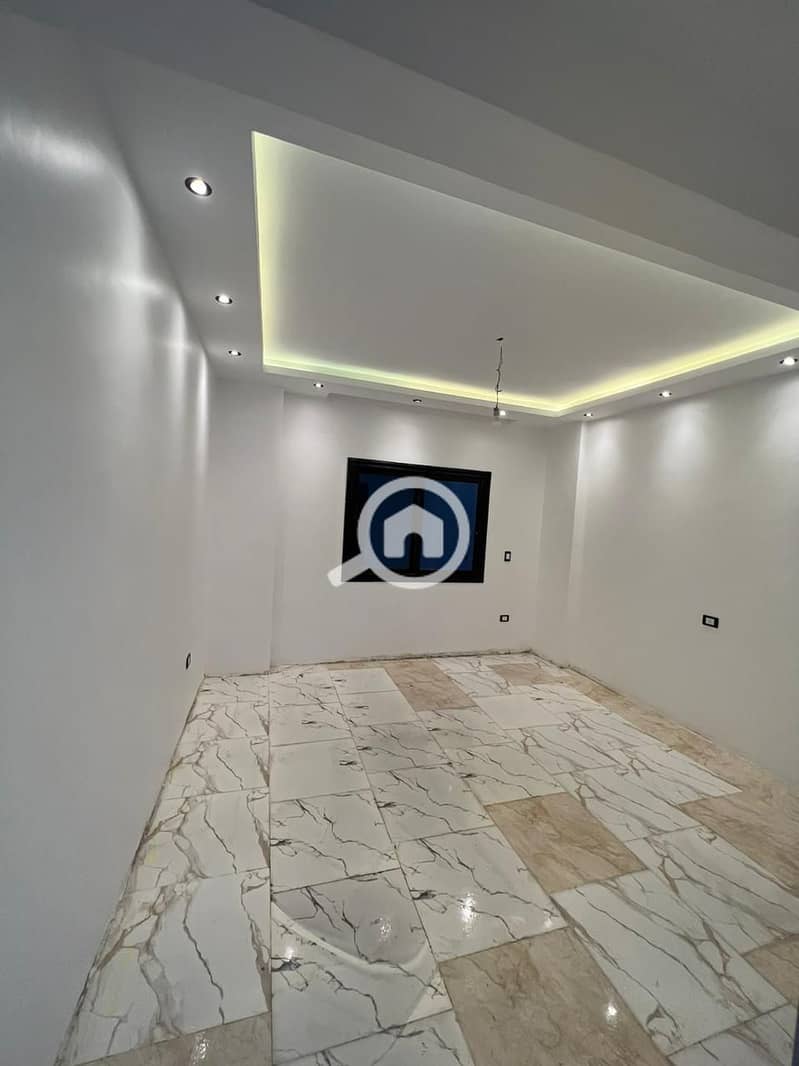 6 WhatsApp Image 2025-12-07 at 1.23. 25 PM. jpeg