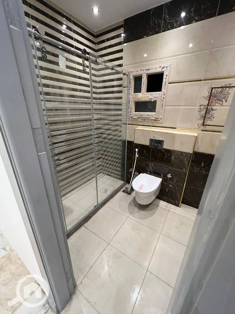 7 WhatsApp Image 2025-12-07 at 1.23. 26 PM (1). jpeg