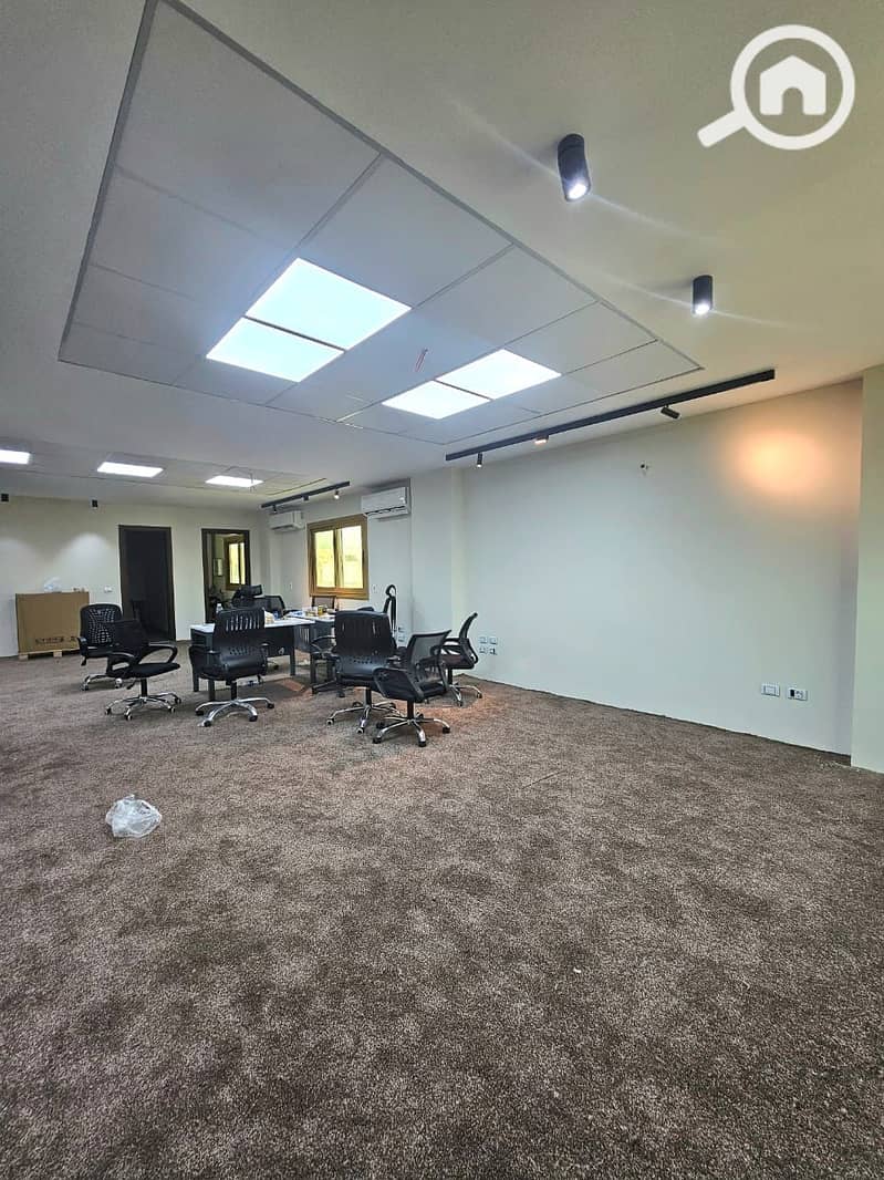 25 WhatsApp Image 2025-12-07 at 2.55. 12 PM (1). jpeg