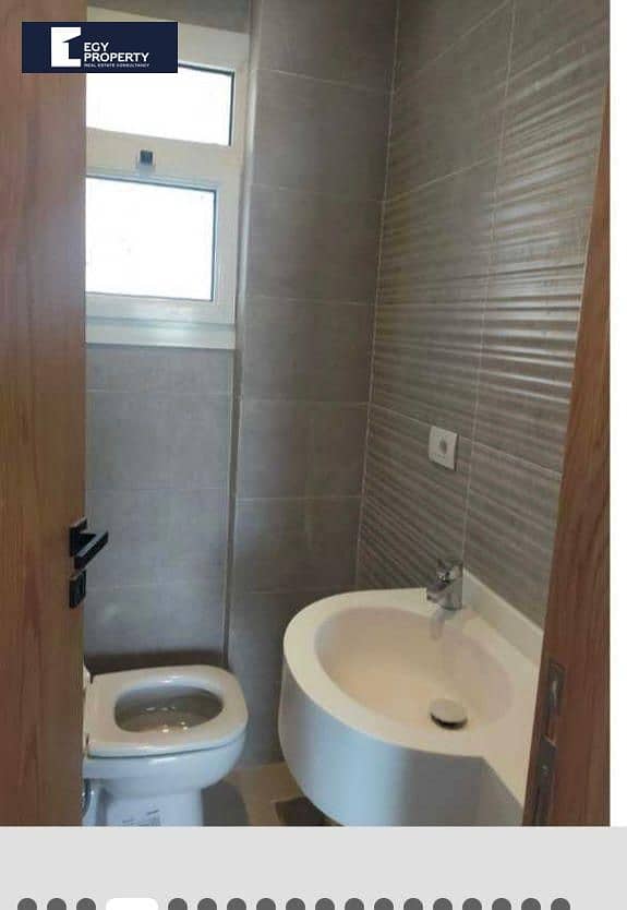 4 _files_WhatsApp Image 2025-10-21 at 12.19. 53 (1). jpeg