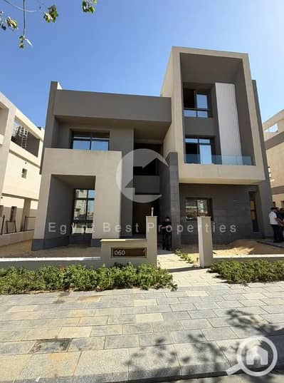 توين هاوس 5 غرف نوم للبيع في القاهرة الجديدة، القاهرة - Screenshot 2025-12-07 124657. png