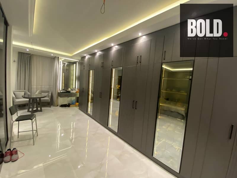 8 7c802600-1868-4810-9fa7-1ee5ca6b1b18. jpg