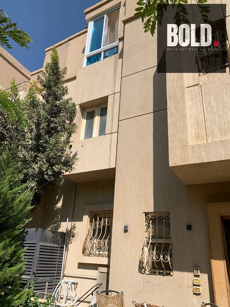 10 251d97b7-0f21-4c87-82e6-2cd1da7c5754. jpg