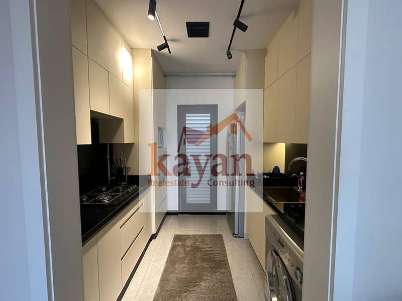 15 b1e4c7f6-80aa-4346-8ba2-378bfd6e95f2. jpg