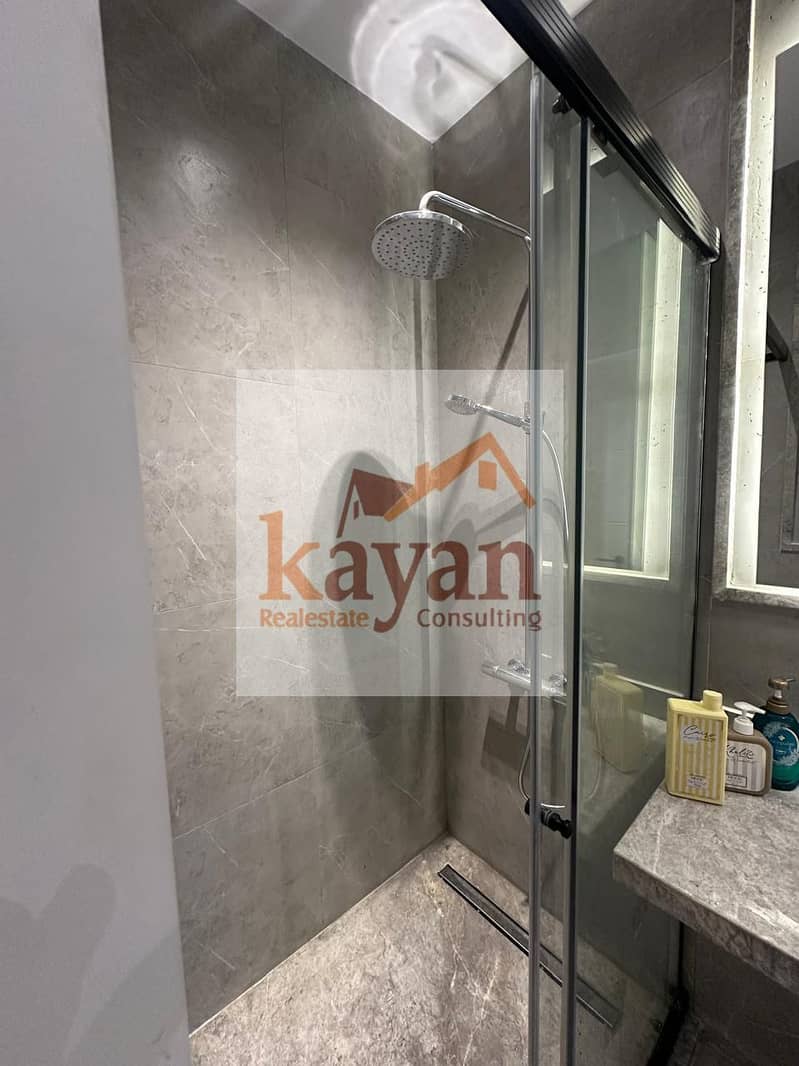 22 f7797d30-7781-4dba-9a77-6f292fc1024c. jpg