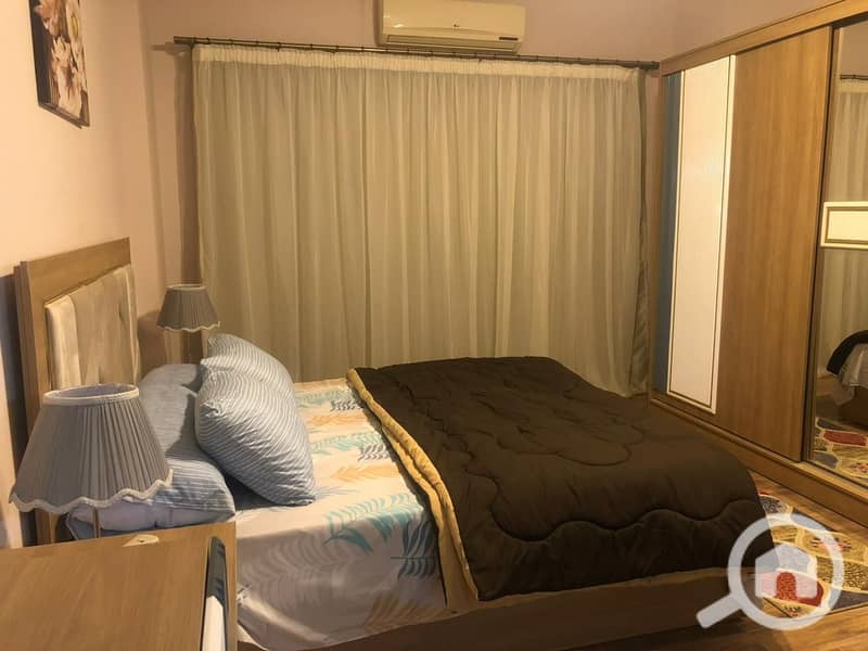 6 4081b7c7-9b3a-44ab-bffb-a9761a299905. jpg