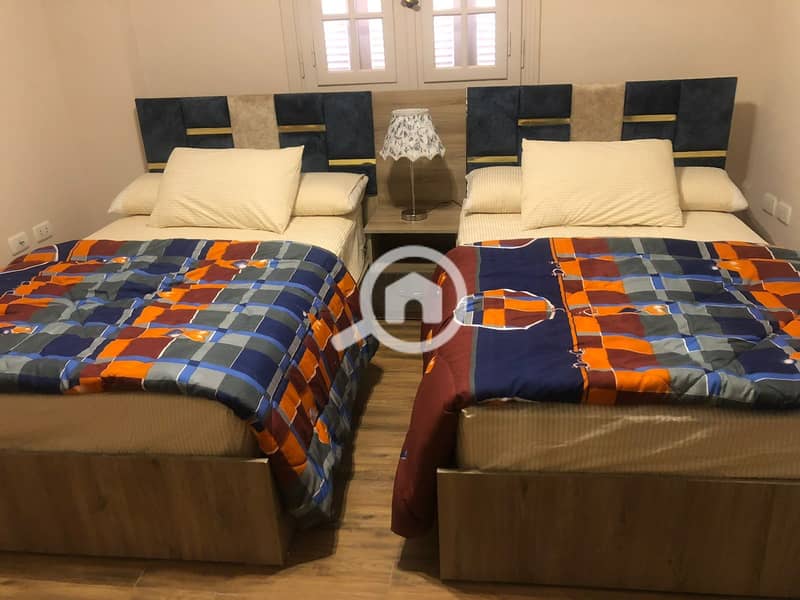 9 6987c18c-d5e2-4b65-9383-588abc92742b. jpg