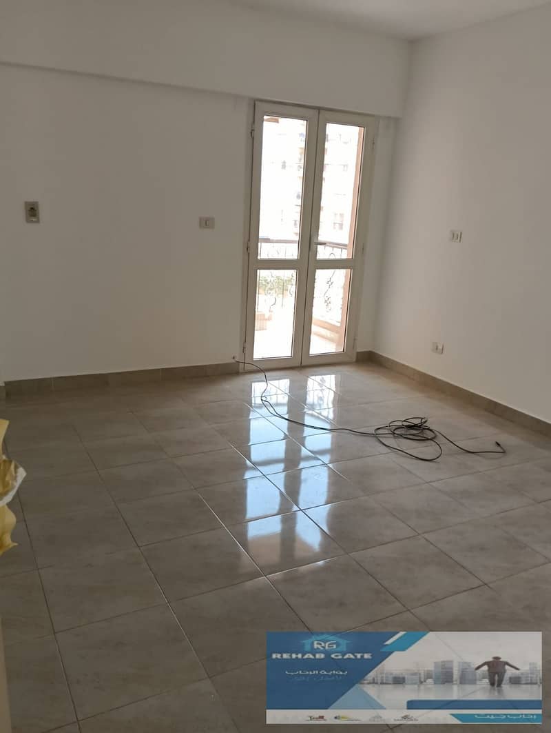 3 27ef5576-dfa6-4a27-9a97-7f6488d8a701. jpg