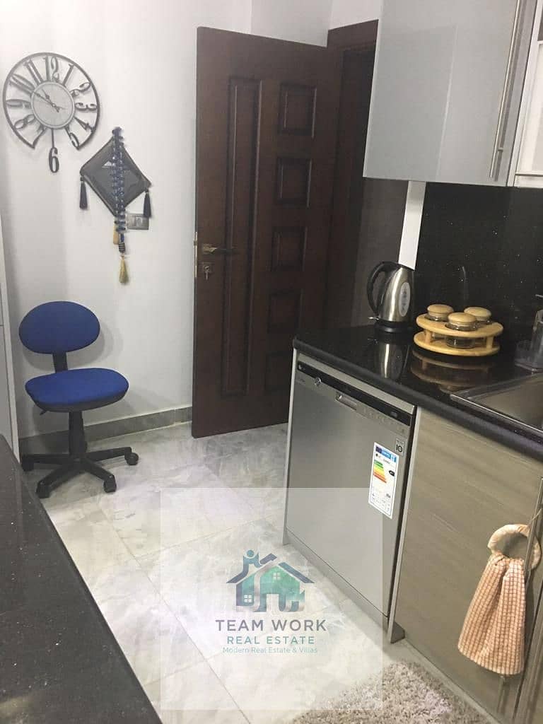 6 ed368edd-69b1-4808-8a55-1b8c56f0d717. jpg