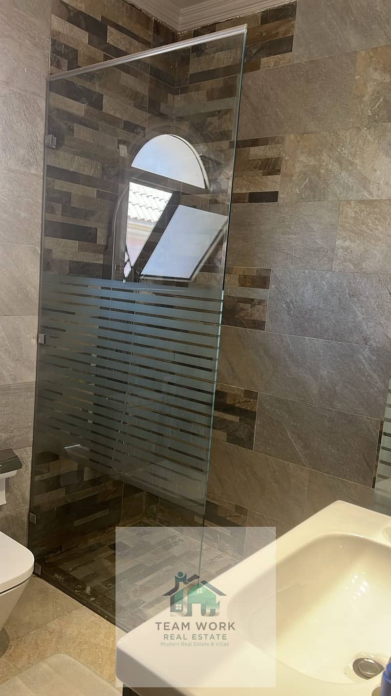 11 456fd7ad-502a-4c3e-9531-42e1033974e1. jpg