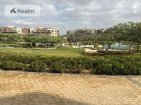 8 514789938_2904405026397061_305240390387915756_n. jpg