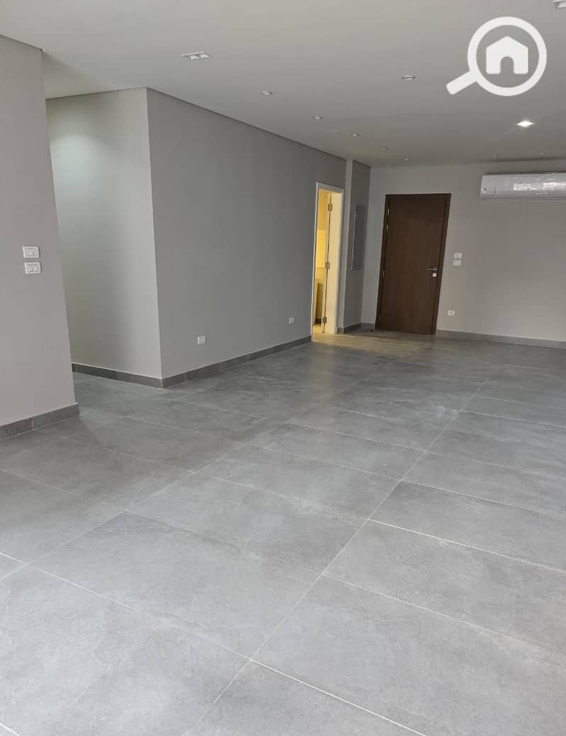 14 WhatsApp Image 2025-09-16 at 14.57. 42_d5d97b0e. jpg