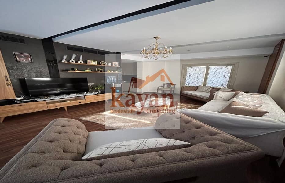 2 8f00eff9-8c56-470f-afd0-60a3df0e3d58. jpg