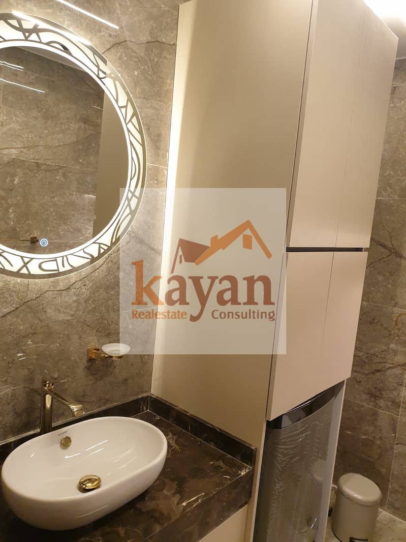 5 577f1fc7-517d-4a52-a41c-91cad765ea9f. jpg