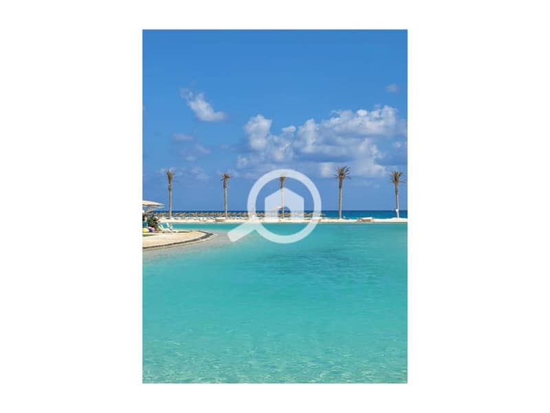 2 WhatsApp Image 2024-10-22 at 1.40. 12 PM (1). jpg