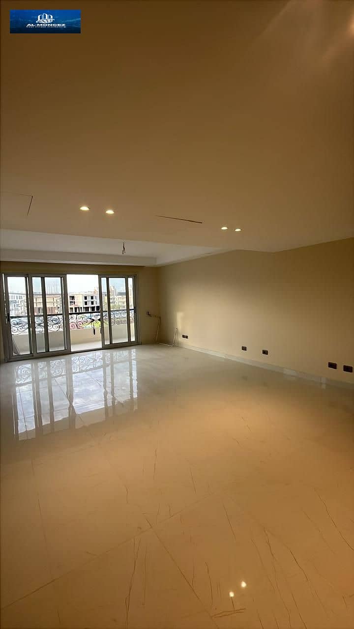 4 WhatsApp Image 2025-12-07 at 15.43. 24_861cc186. jpg