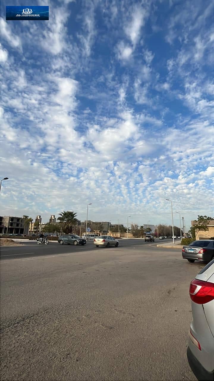 28 WhatsApp Image 2025-12-07 at 15.43. 18_57193803. jpg