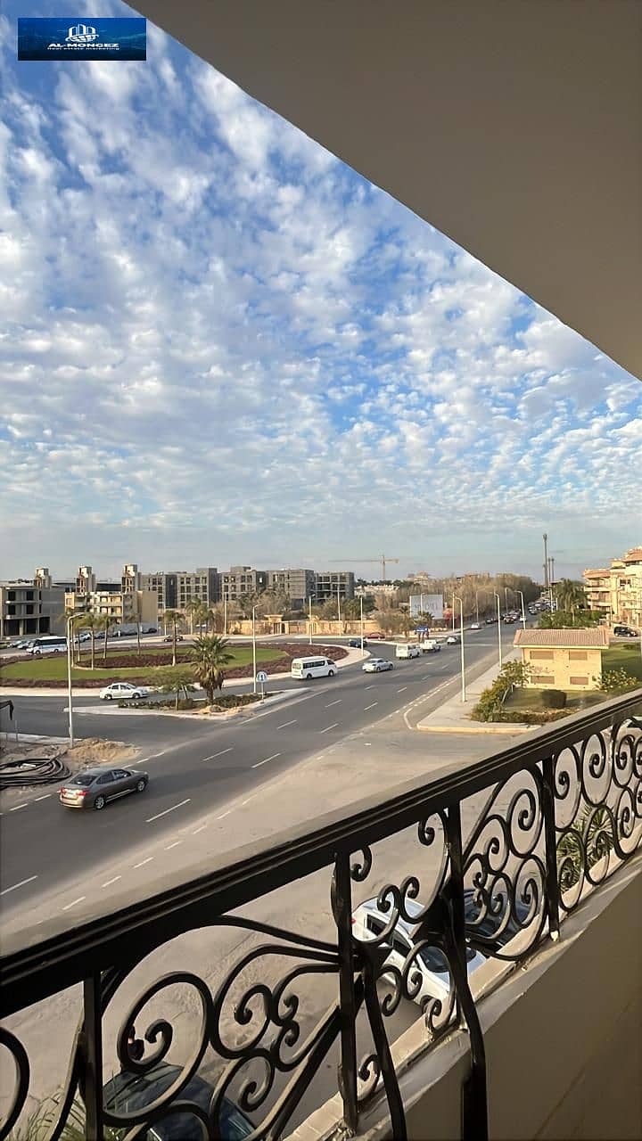 31 WhatsApp Image 2025-12-07 at 15.43. 26_64033078. jpg