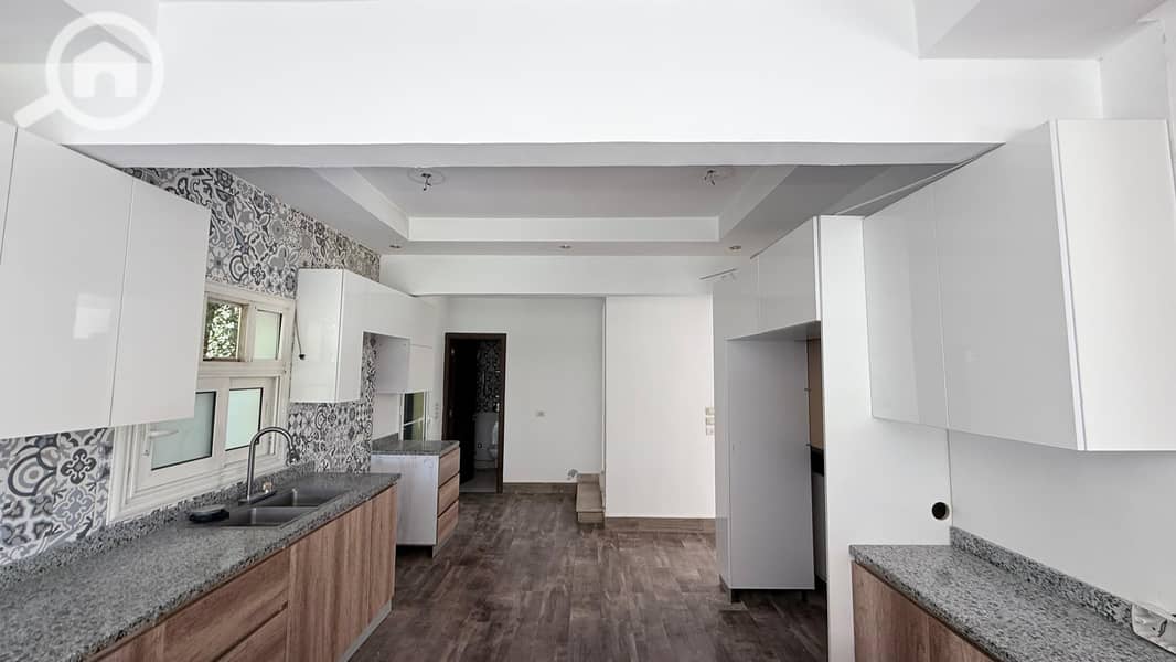 16 b9b6fb22-814e-47a0-97e1-3ef137da1ca8. jpg