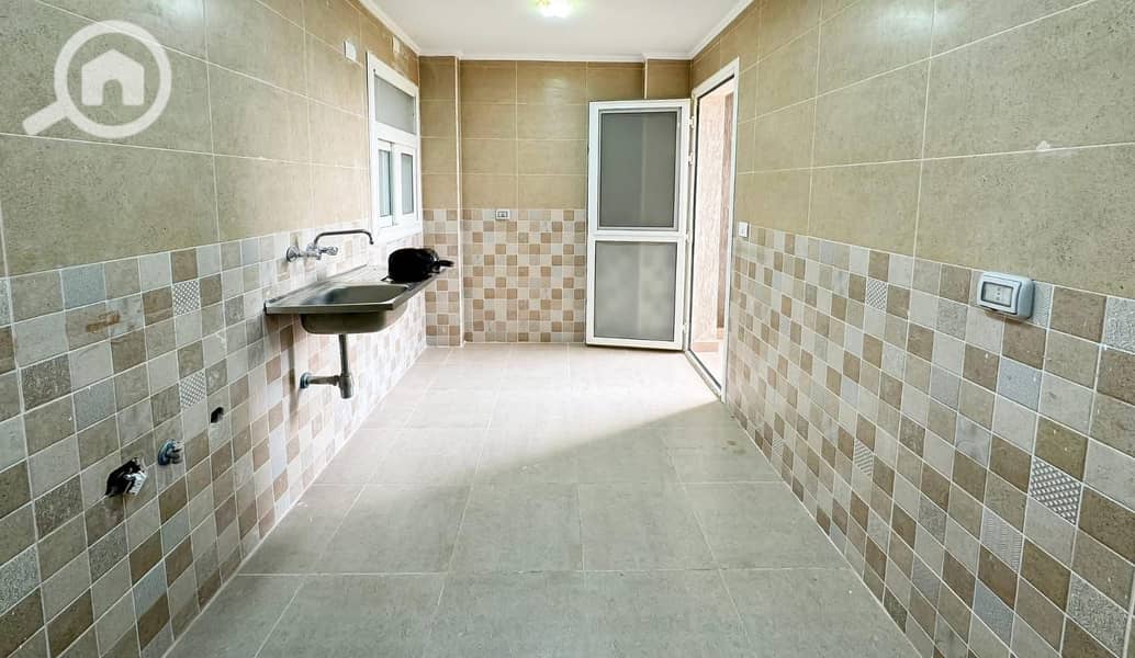 8 WhatsApp Image 2025-12-07 at 3.34. 34 PM (2). jpeg