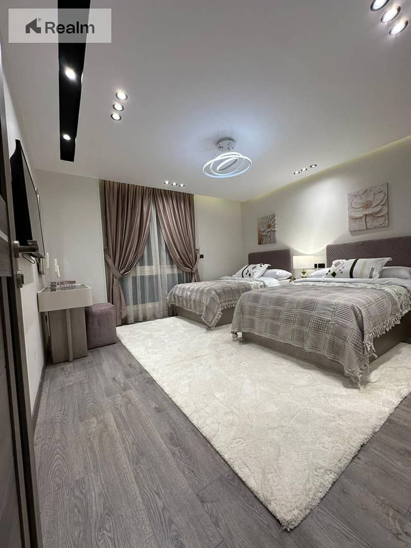 4 WhatsApp Image 2025-12-04 at 13.40. 05. jpeg