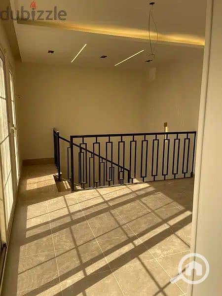 18 87173204-800x600. jpeg