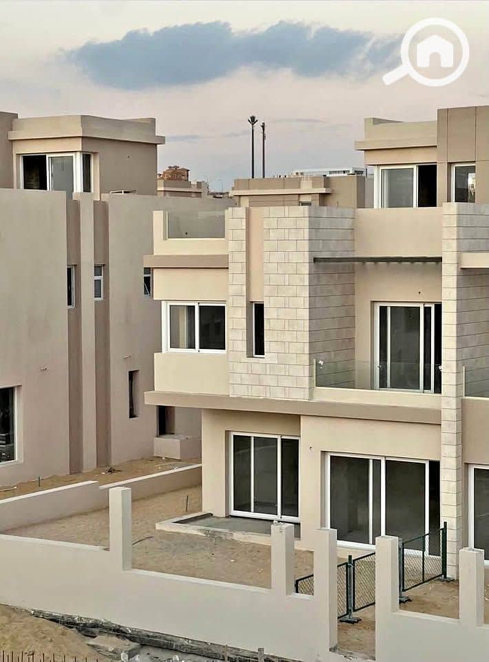 4 560032917_1369448424784715_7876528019876436641_n. jpg