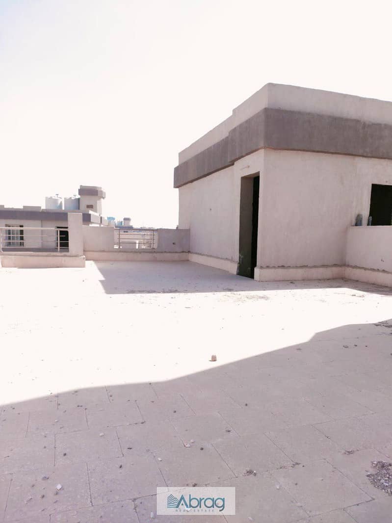 3 WhatsApp Image 2025-12-05 at 18.02. 58 (1). jpeg