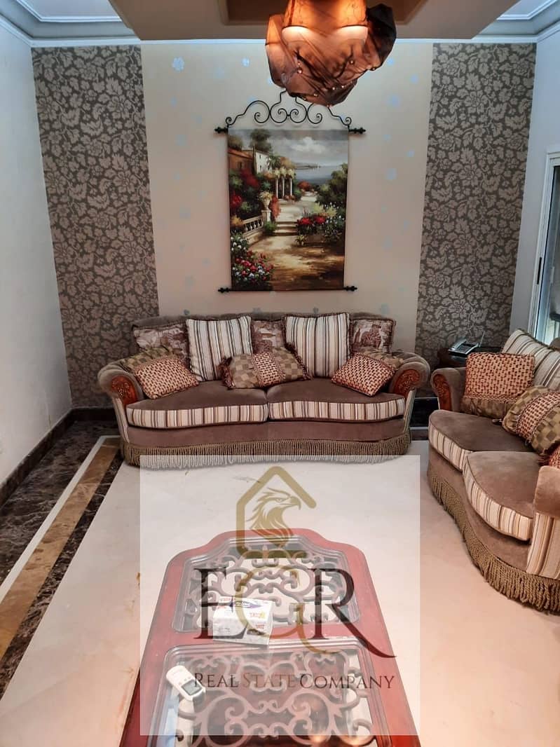 16 b16471ce-e964-4a56-b682-a0b363a99ed1. jpg