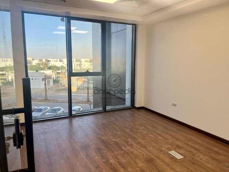 7 WhatsApp Image 2025-12-04 at 12.46. 17 PM. jpeg