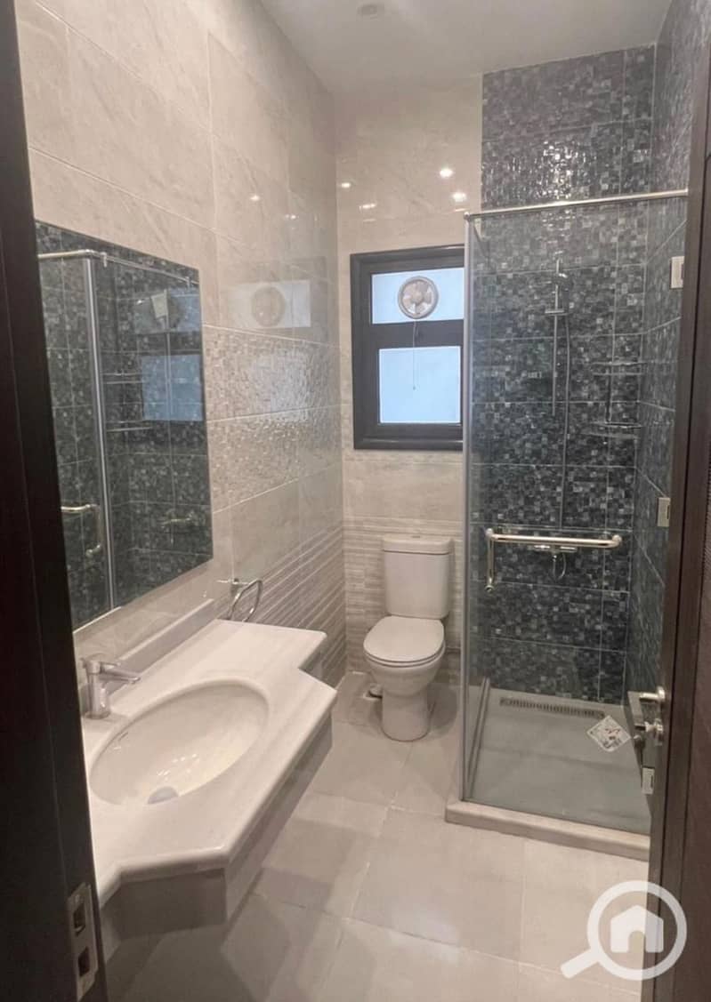 9 WhatsApp Image 2025-12-07 at 1.00. 24 PM (2). jpeg