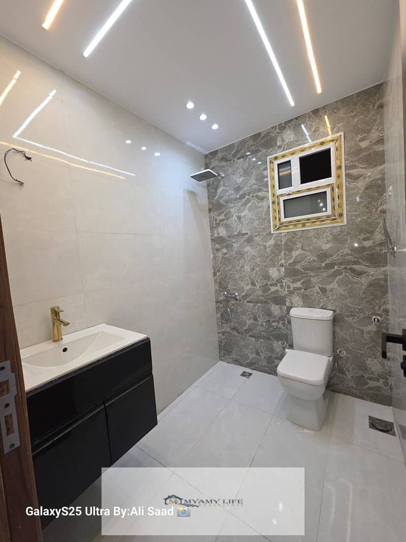 10 WhatsApp Image 2025-12-07 at 3.46. 50 PM. jpeg