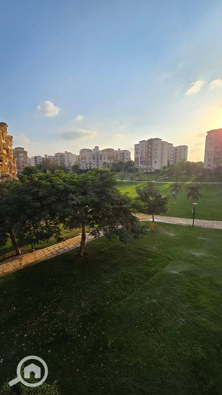 3 ba773531-c7b4-44b1-bd9a-162967a92b58. jpg