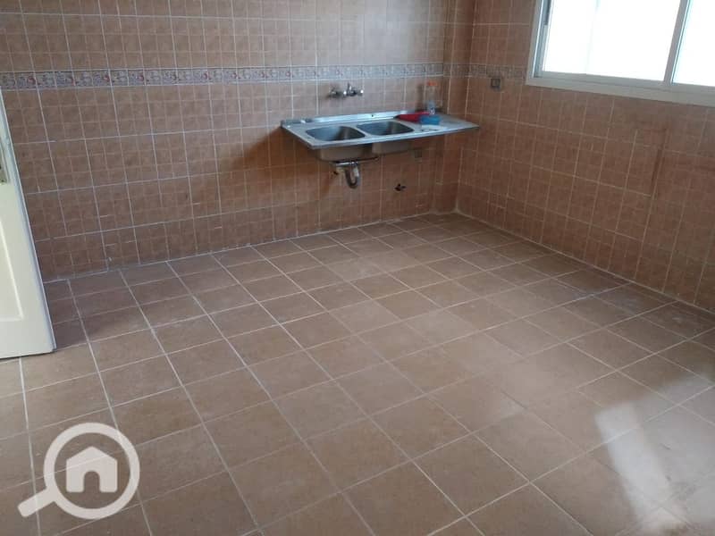 8 421c2788-2608-40a1-9a1e-e7cd20688639. jpg