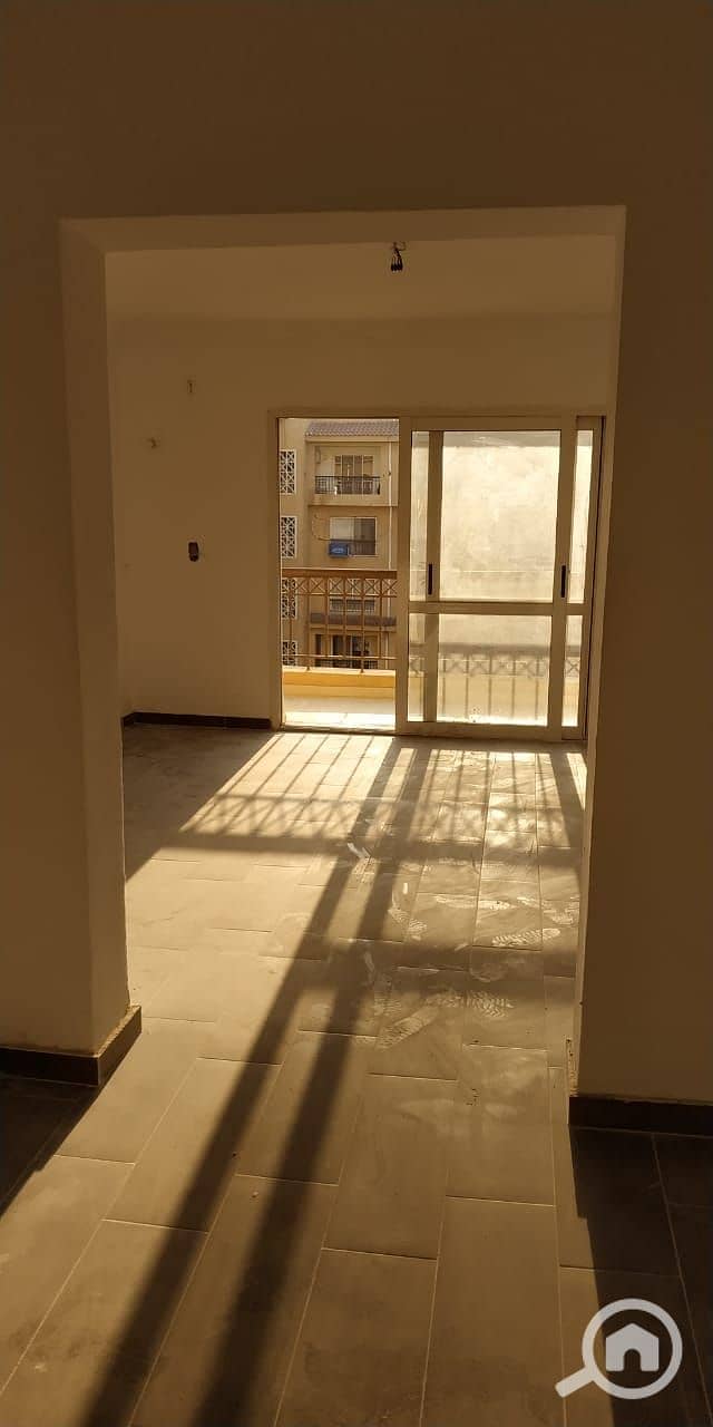 12 b90894e6-4e24-44c5-9245-bbeee3fac505. jpg