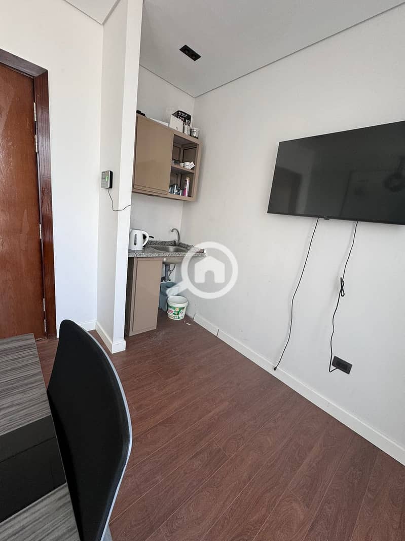 2 WhatsApp Image 2025-12-07 at 4.08. 12 PM (2). jpeg