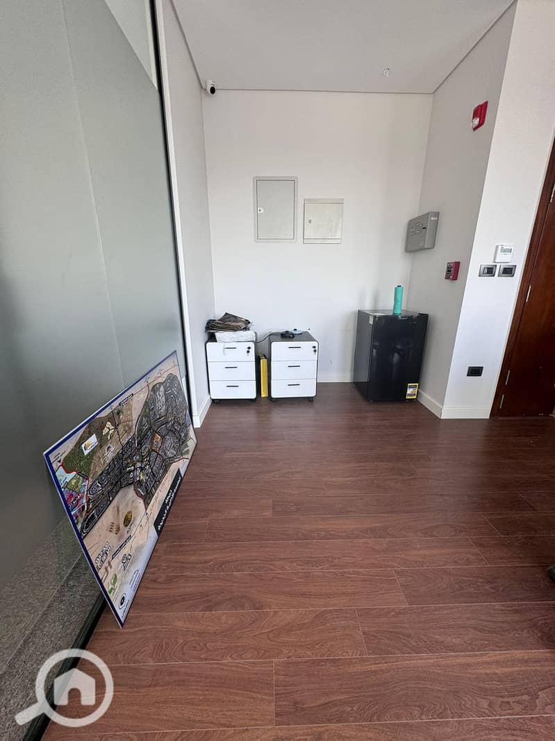 5 WhatsApp Image 2025-12-07 at 4.08. 11 PM (2). jpeg