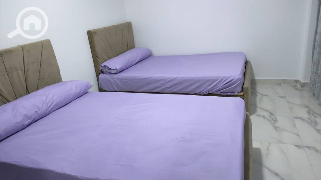 4 b852346c-742c-49d2-bc02-a48c02dfcdbd. jpg