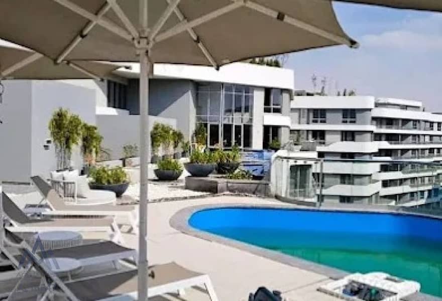 8 40b69e64-3f58-4513-b65d-1ba5c7813cfd. jpg