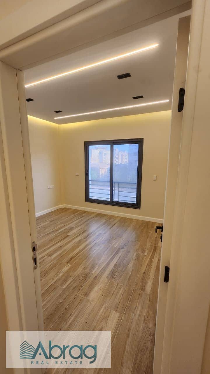 WhatsApp Image 2025-12-07 at 15.37. 39_761ba1c1. jpg WhatsApp Image 2025-12-07 at 15.37. 39_761ba1c1. jpg