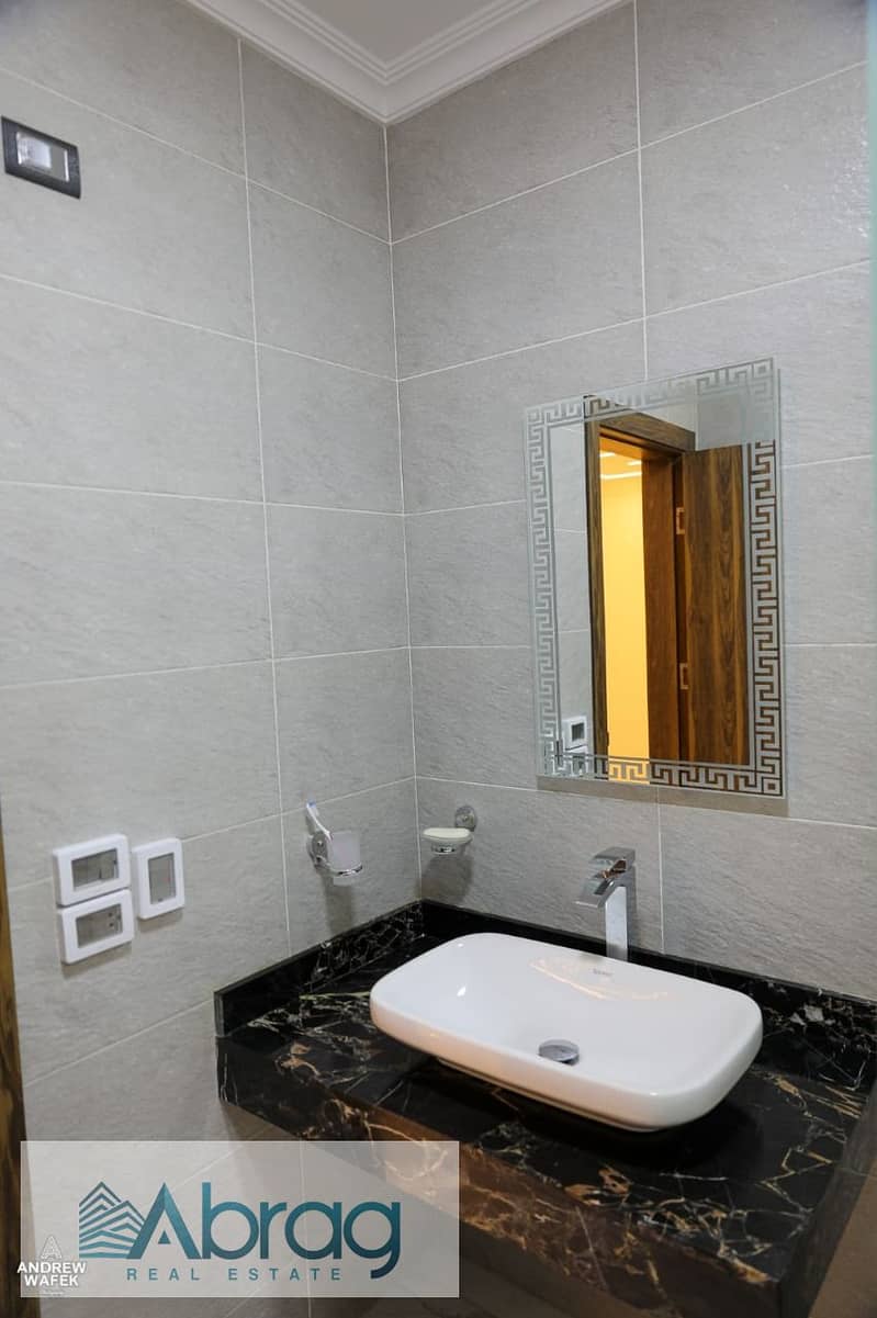 11 WhatsApp Image 2025-12-07 at 4.09. 16 PM (2). jpeg