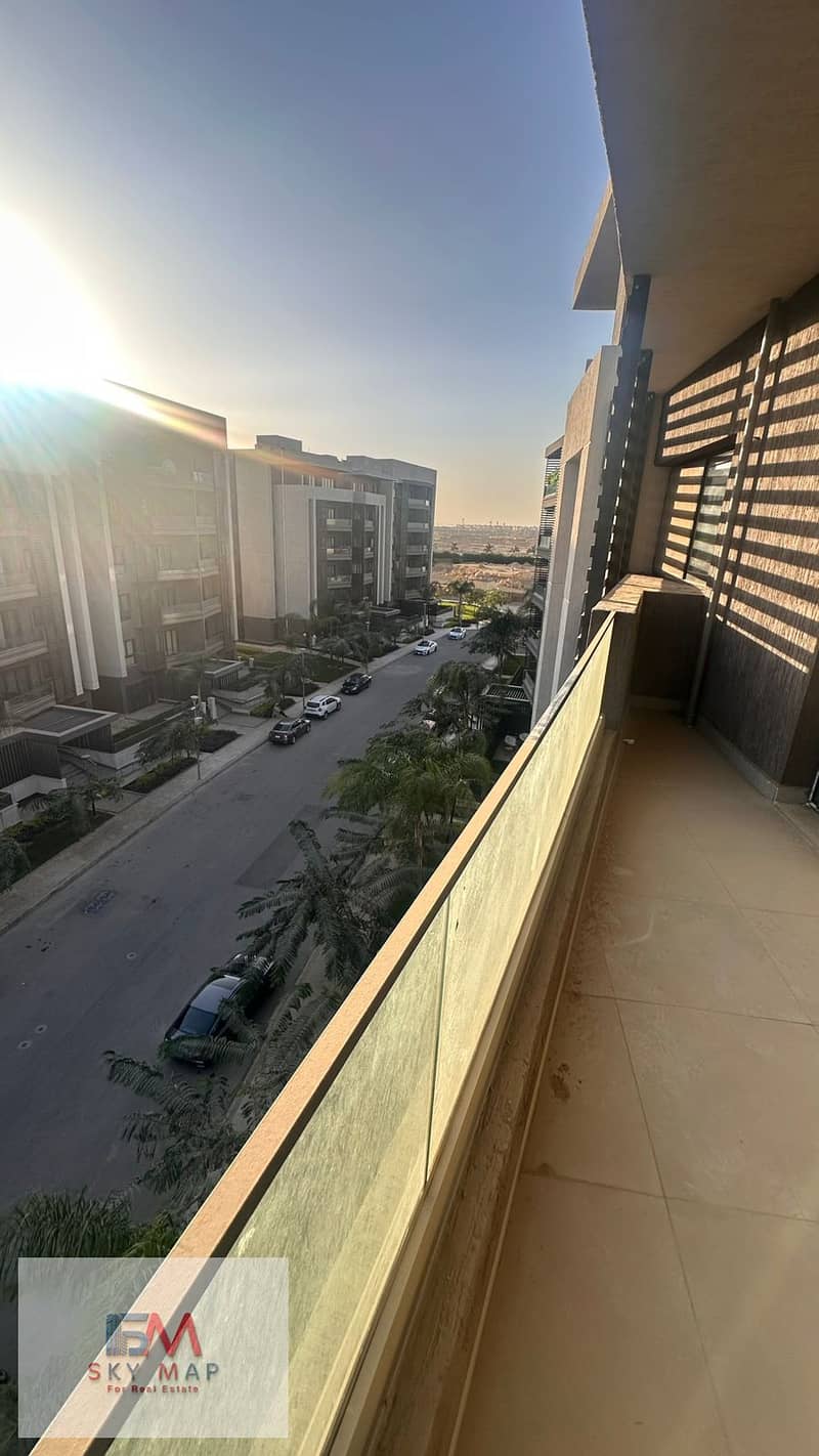 3 WhatsApp Image 2025-12-06 at 4.15. 47 PM. jpeg